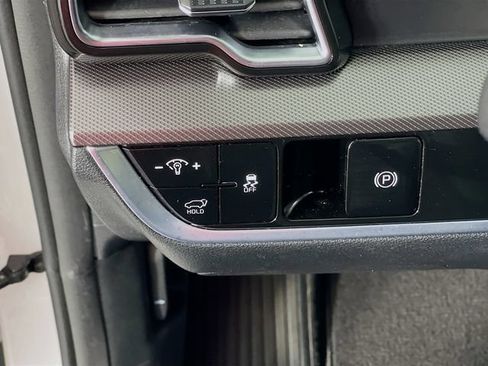 Used 2023 Kia Sportage SX FWD image 11