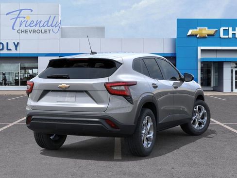 New 2026 Chevrolet Trax LS FWD image 16