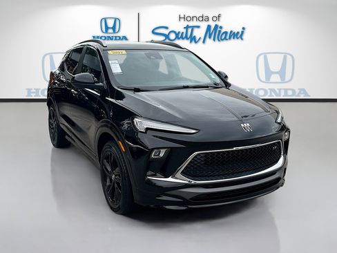 Used 2024 Buick Encore GX Sport Touring w/ Comfort Package image 1