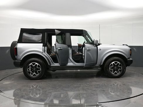 Used 2024 Ford Bronco Outer Banks image 34