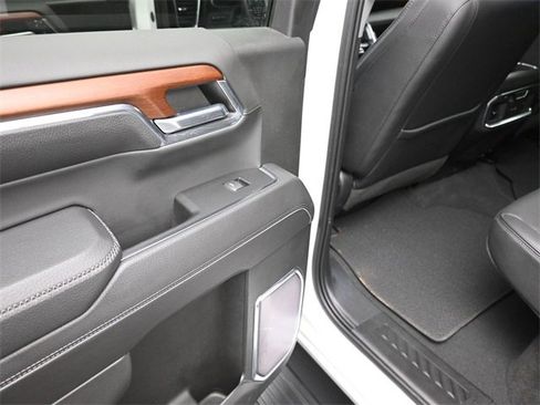 Used 2023 GMC Sierra 1500 Denali w/ Denali Reserve Package image 18