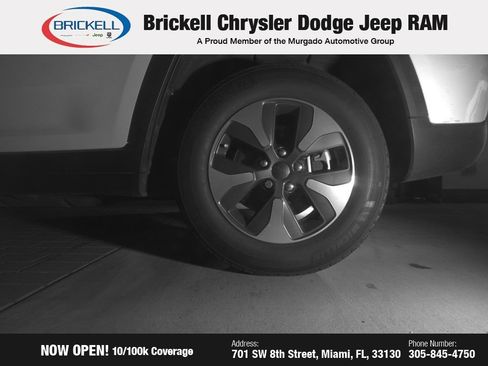 Used 2022 Jeep Grand Cherokee Limited 4xe w/ Luxury Tech Group II image 7