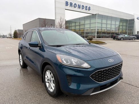 Used 2020 Ford Escape SE image 1