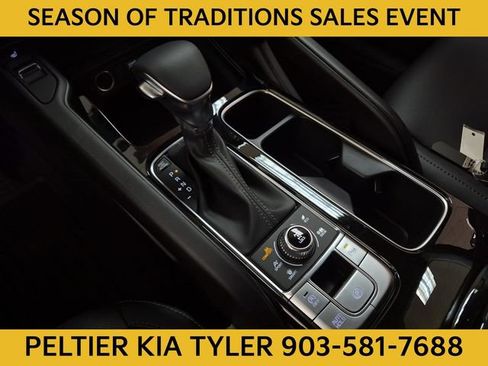 New 2025 Kia Telluride S image 24