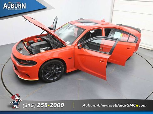 Used 2023 Dodge Charger R/T w/ Plus Group RWD image 37