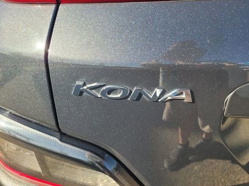 Used 2022 Hyundai Kona SEL w/ Convenience Package AWD/4WD image 10