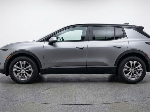 Used 2025 Chevrolet Equinox LT FWD image 5