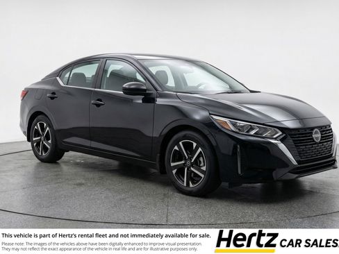 Used 2025 Nissan Sentra SV image 1