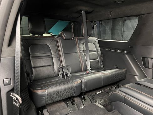 Used 2023 Lincoln Navigator L Black Label image 19