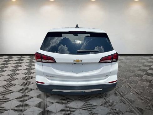 Used 2022 Chevrolet Equinox LT FWD image 4
