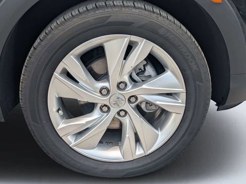 Used 2024 Buick Encore GX Preferred w/ Comfort Package AWD/4WD image 11