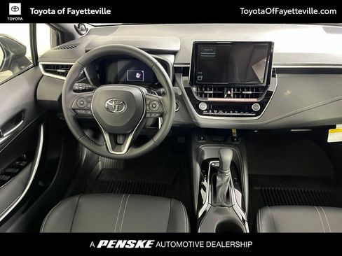 Used 2026 Toyota Corolla XSE FWD image 5