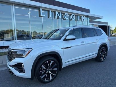 Used 2024 Volkswagen Atlas SEL Premium R-Line