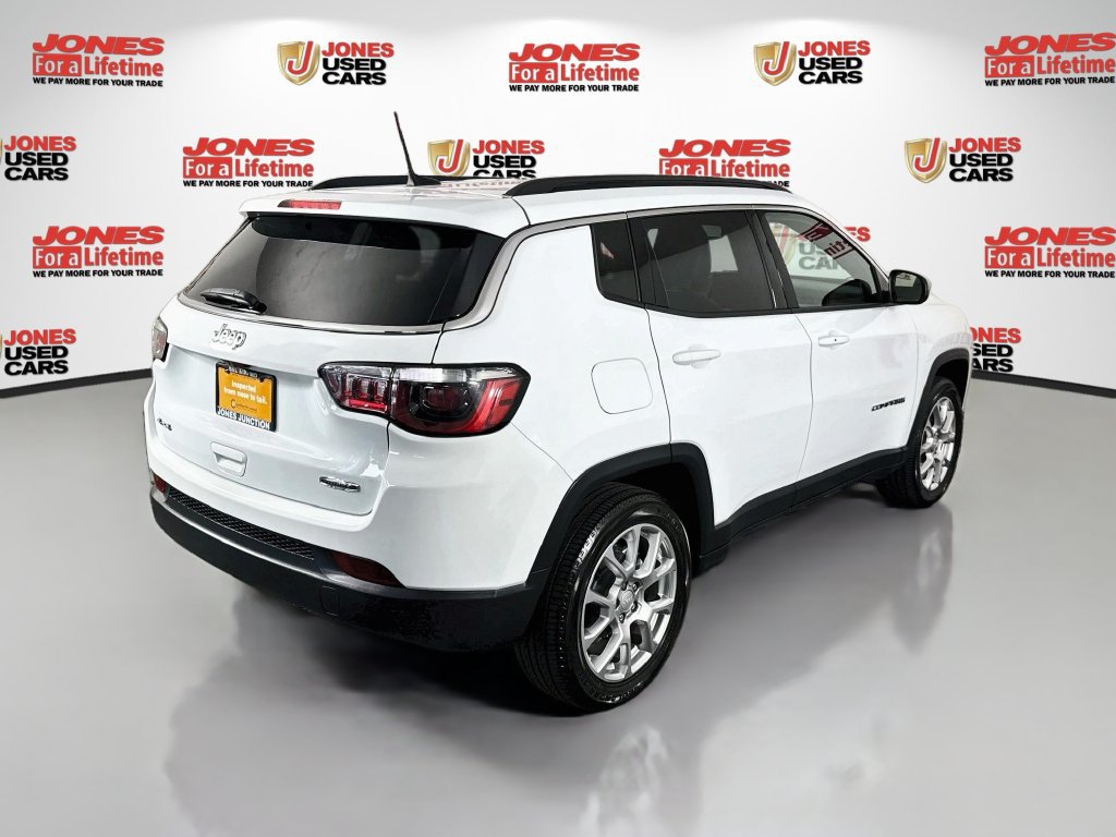 Used 2023 Jeep Compass Latitude AWD/4WD image 15