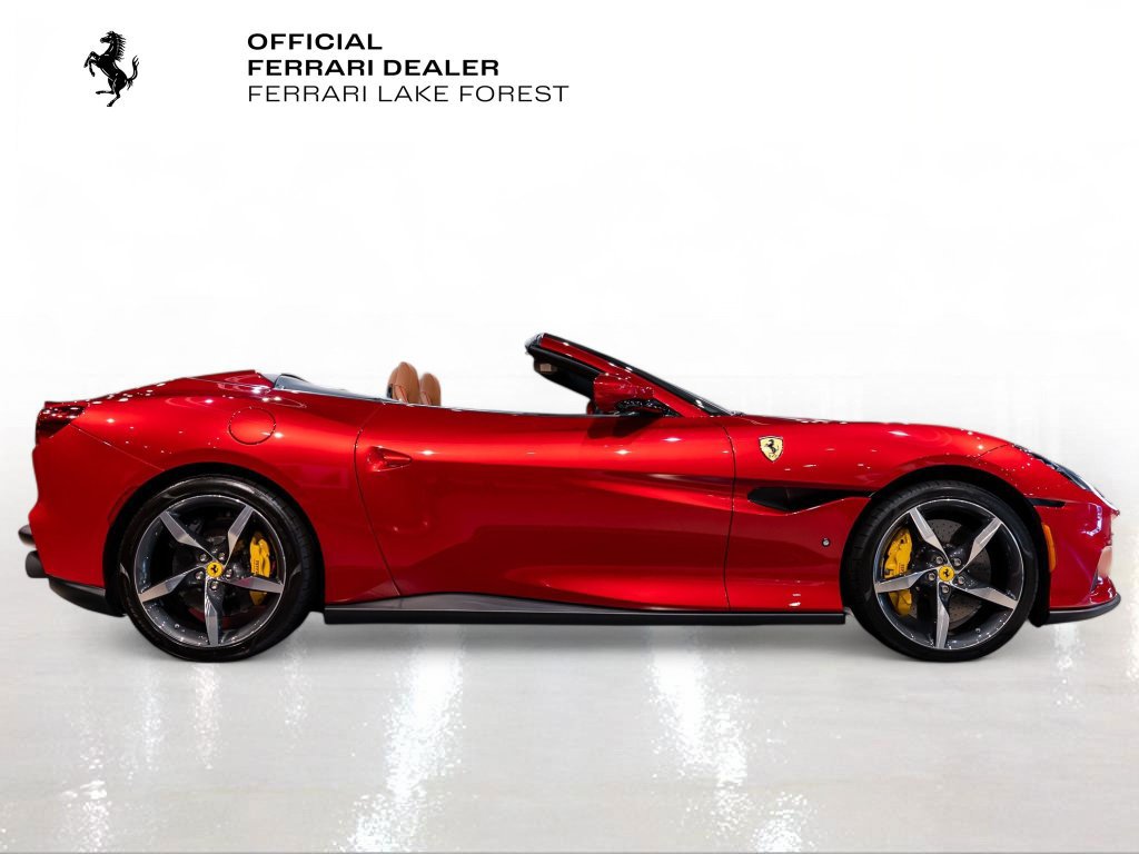 Certified 2022 Ferrari Portofino M RWD image 9