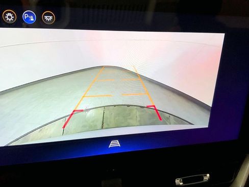 Used 2026 Chevrolet Equinox LT FWD image 21