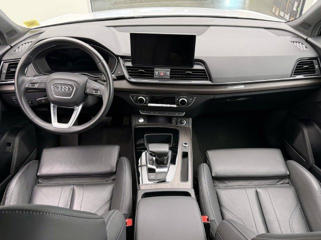 Certified 2023 Audi Q5 2.0T Premium Plus w/ Premium Plus Package AWD/4WD image 13