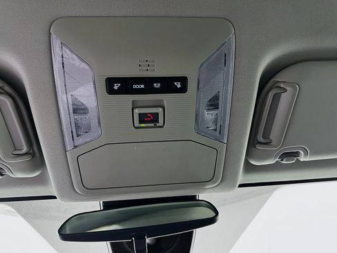 Used 2024 Toyota RAV4 XLE image 18