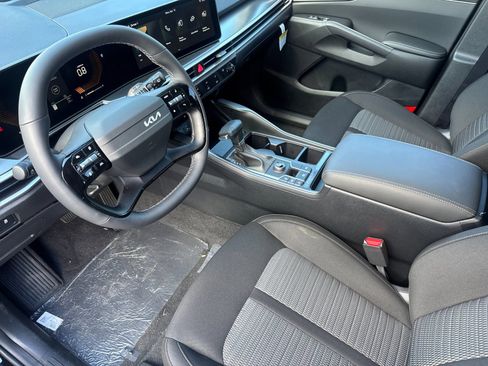 New 2026 Kia Sorento LX FWD image 10