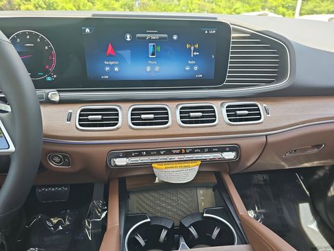 New 2026 Mercedes-Benz GLE 350 4MATIC image 21