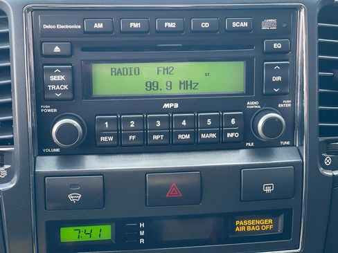 Used 2007 Kia Sorento LX w/ Sport Pkg image 27