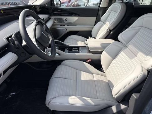 New 2026 Lincoln Nautilus Reserve AWD/4WD image 23