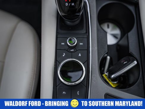 Used 2022 Cadillac XT5 Premium Luxury image 28