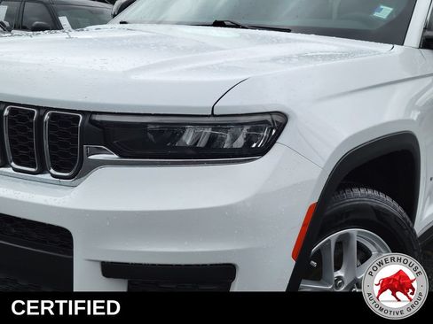 Used 2024 Jeep Grand Cherokee L Laredo RWD image 11