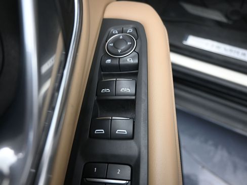 Used 2024 Chevrolet Tahoe Premier image 6