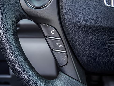 Used 2014 Honda Accord LX image 21