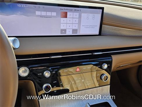 Used 2025 Genesis G80 2.5T Advanced image 21