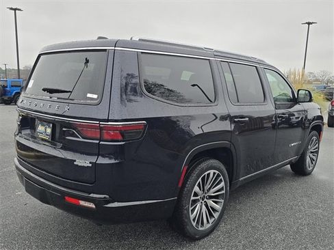 New 2025 Jeep Wagoneer Series II image 3