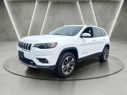 Used 2021 Jeep Cherokee Limited w/ Elite Package AWD/4WD image 3