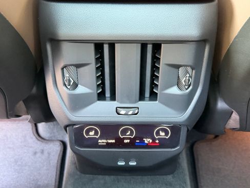 New 2026 BMW X3 xDrive30 AWD/4WD image 16