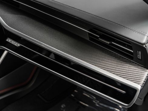 Used 2025 Audi S6 Premium Plus w/ Premium Plus Package image 31