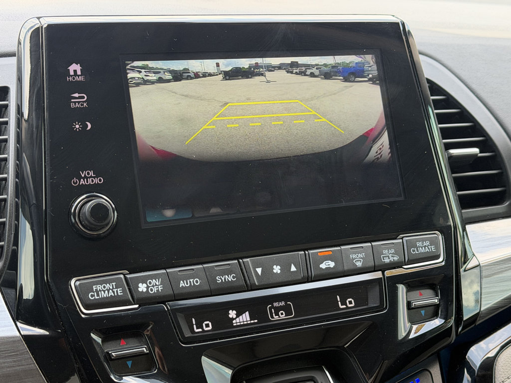 Used 2023 Honda Odyssey Elite image 16