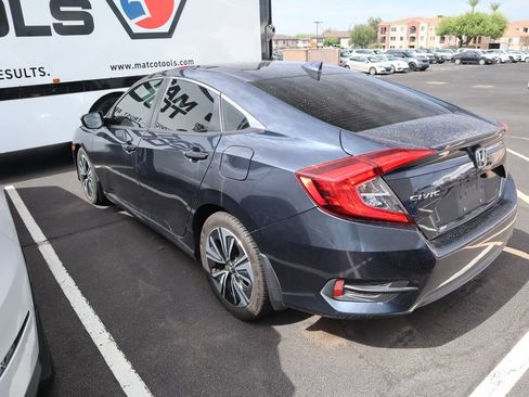 Used 2016 Honda Civic EX-T image 3