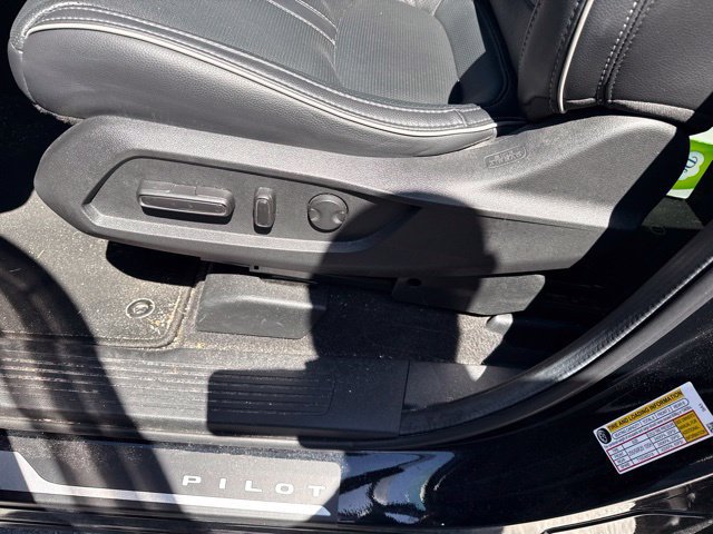 Used 2024 Honda Pilot Elite image 14