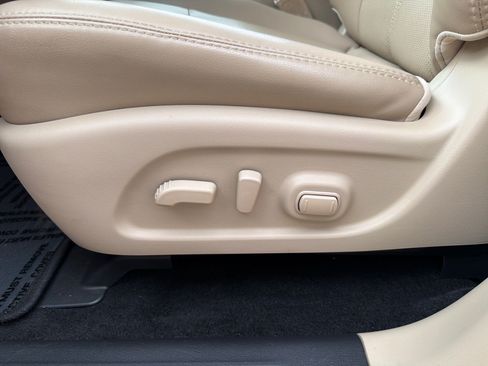 Used 2016 Nissan Pathfinder 4WD image 13