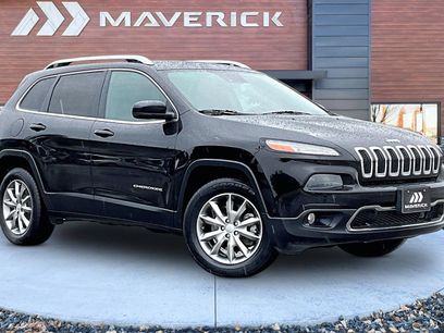 Used 2018 Jeep Cherokee Limited w/ Technology Group