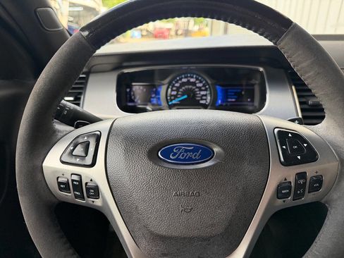 Used 2013 Ford Taurus SHO AWD/4WD image 26