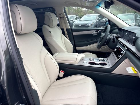 New 2026 Genesis GV80 2.5T Advanced image 15