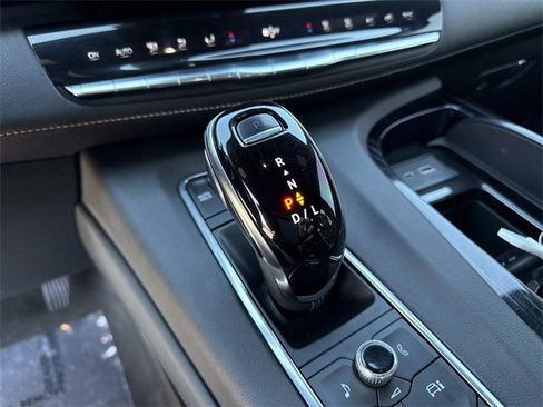 Used 2022 Cadillac Escalade ESV Sport w/ Touring Package image 30