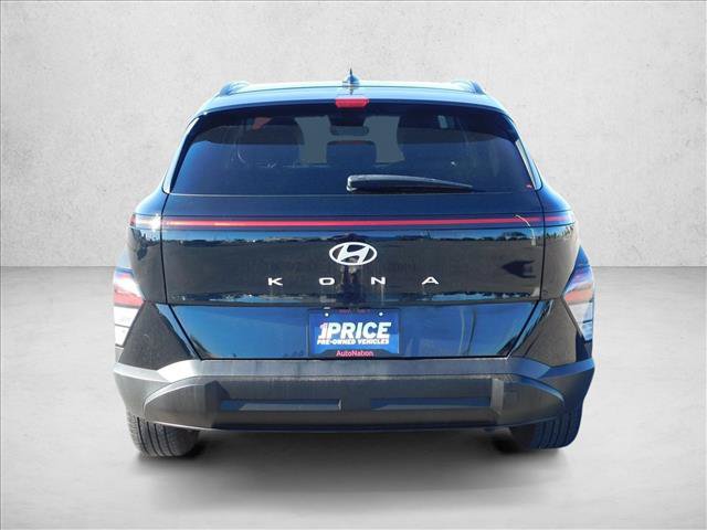 Used 2025 Hyundai Kona SEL FWD image 12