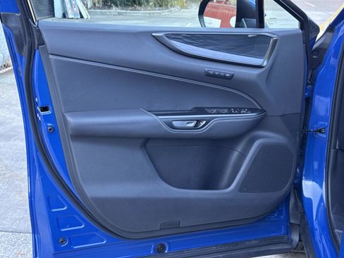 Certified 2025 Lexus NX 250 FWD w/ Premium Package image 19