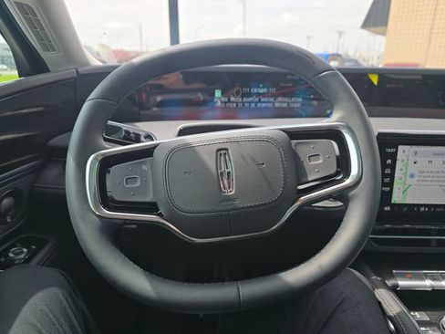New 2026 Lincoln Nautilus Reserve AWD/4WD image 31