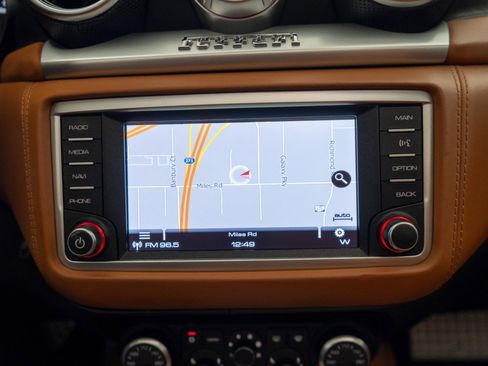 Used 2015 Ferrari California T RWD image 17