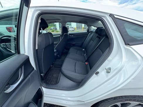 Used 2016 Honda Civic EX image 7