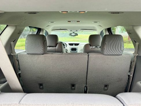 Used 2017 Chevrolet Traverse LS FWD image 29