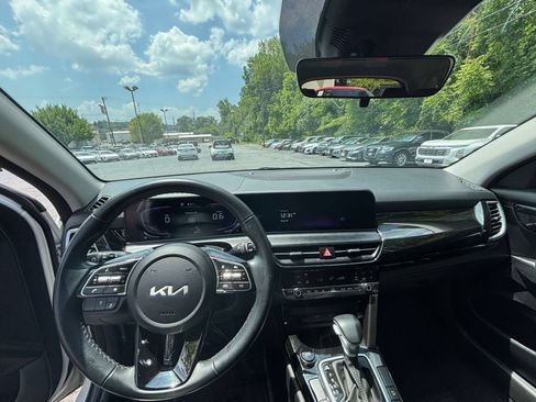 Used 2025 Kia Seltos S FWD image 31